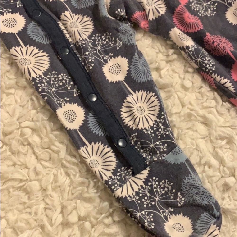 Tea Collection footed pj - Picture 4 of 4